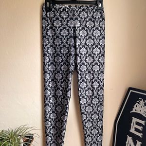 Blackmilk Patterned Leggings